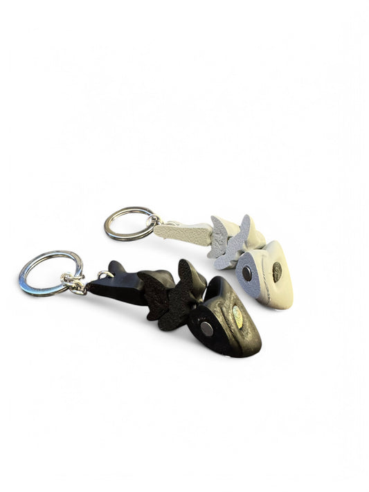 Magnetic Articulating Shark Keychain